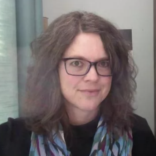 Dr. Holly Everett